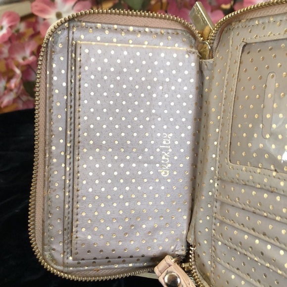 “deux lux” Gold Shimmery Sparkle Wallet with 3 Wide Pockets & 6 Cardholder Slots - Picture 3 of 10